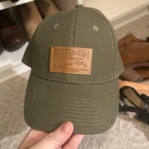 Kittenish army green ball cap hat